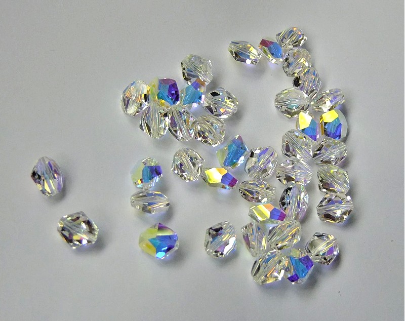 Swarovski Crystal Sample CGS012 (5523 Cosmic Bead Crystal AB )